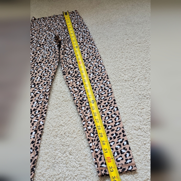 🌈Aerie Cheetah Leopard Animal Print Leggings 25” Pant Size Small S XS - Picture 4 of 9
